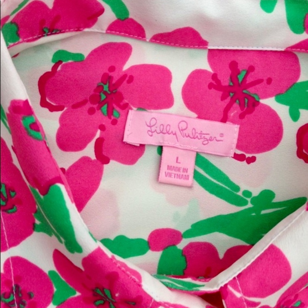 Lilly Pulitzer Large Floral Kapri Button Down Blouse - Picture 2 of 3